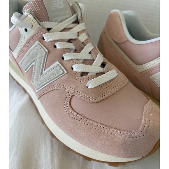 New Balance 574 Sneakers Pink Grey Suede Retro Running Shoes WN Sz 11 Brand New - Picture 11 of 15